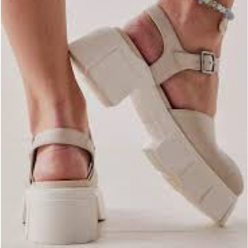 NWOT Free People Shoes Milan Mary Jane Platform Pump Size 37 Beige Cream - Picture 2 of 10